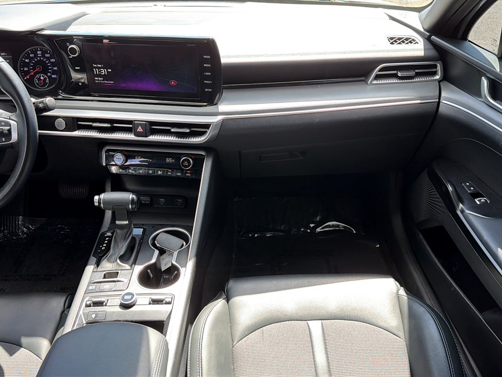 2024 Kia K5 Base