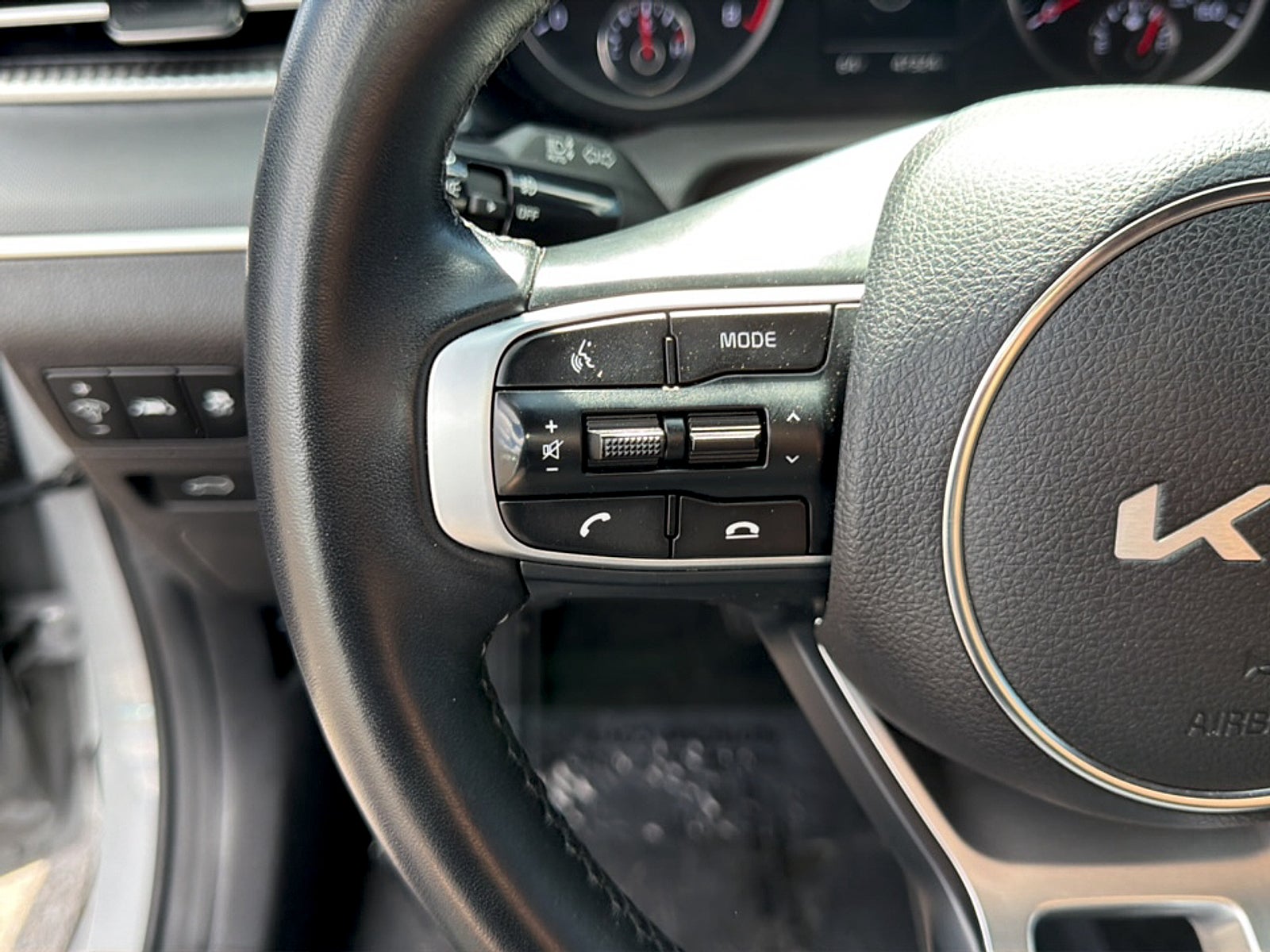 2024 Kia K5 Base