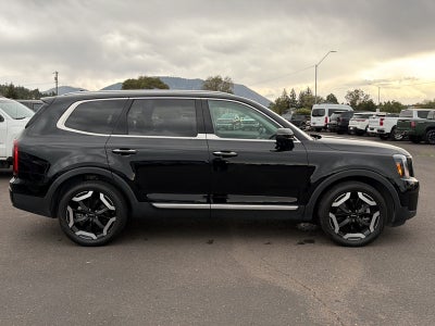 2024 Kia Telluride Base
