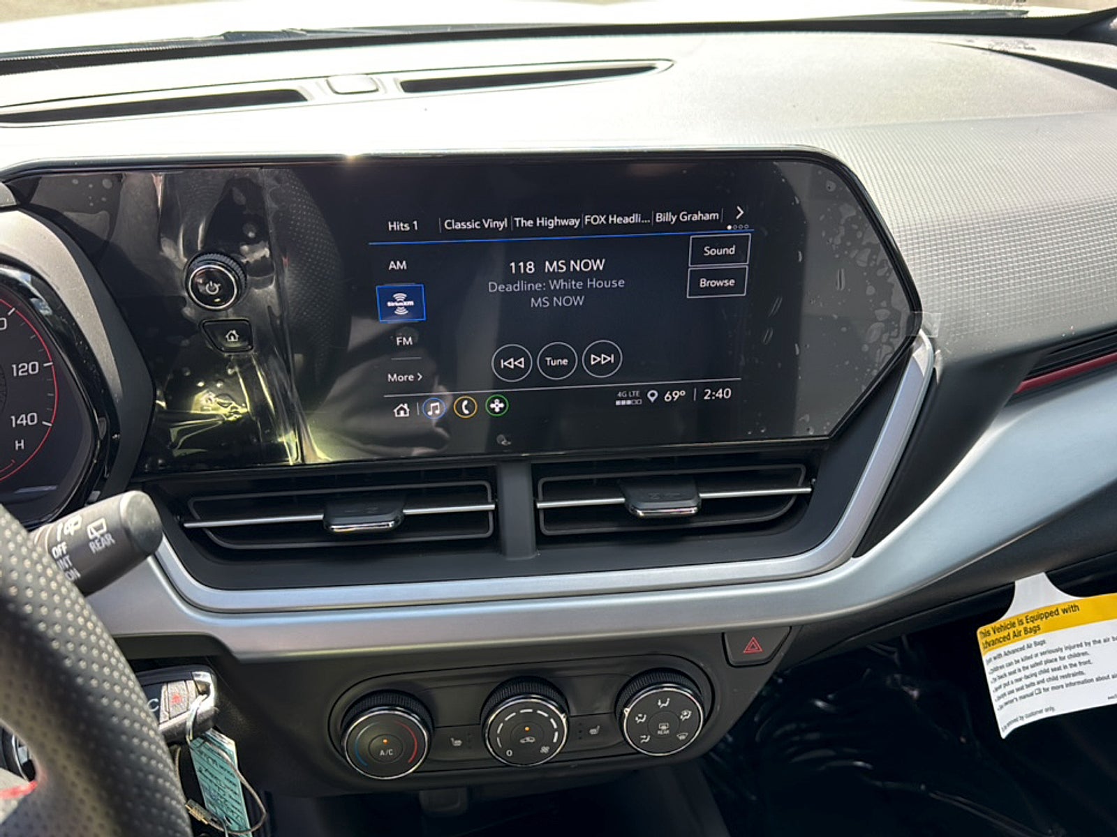 2024 Chevrolet Trax Base