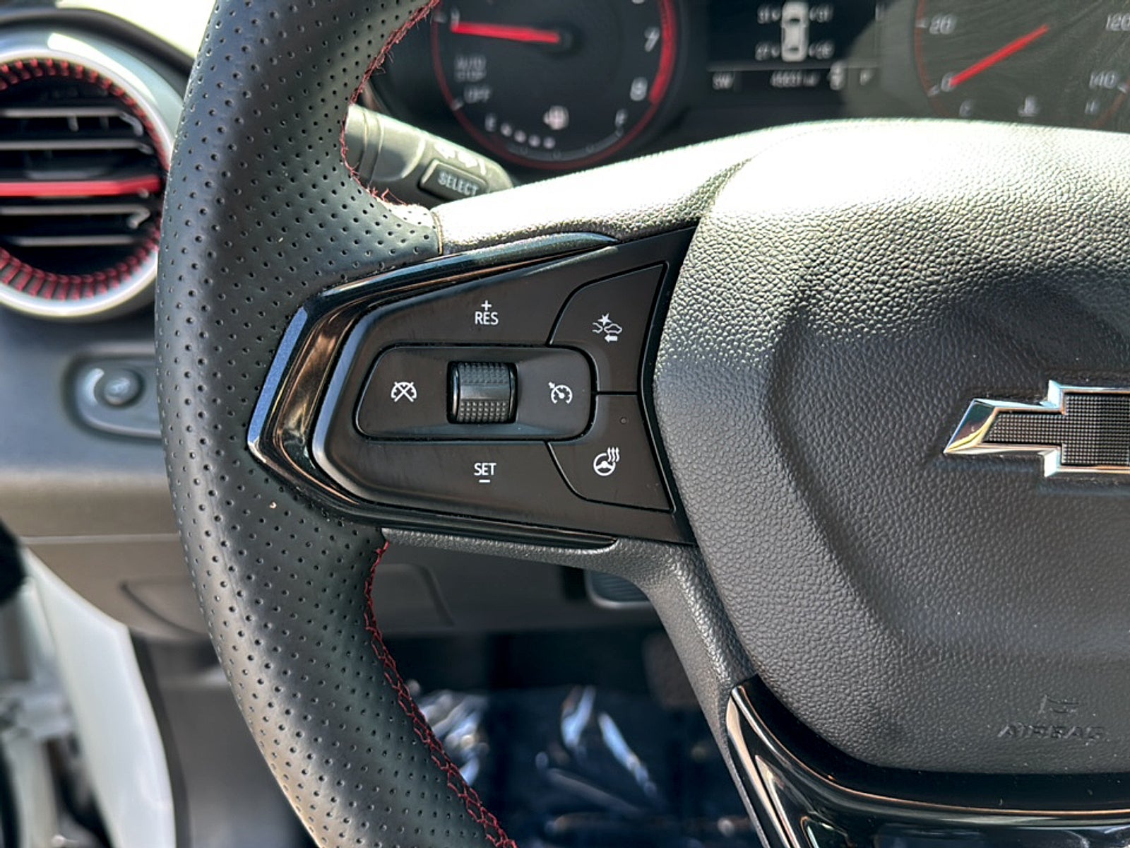 2024 Chevrolet Trax Base