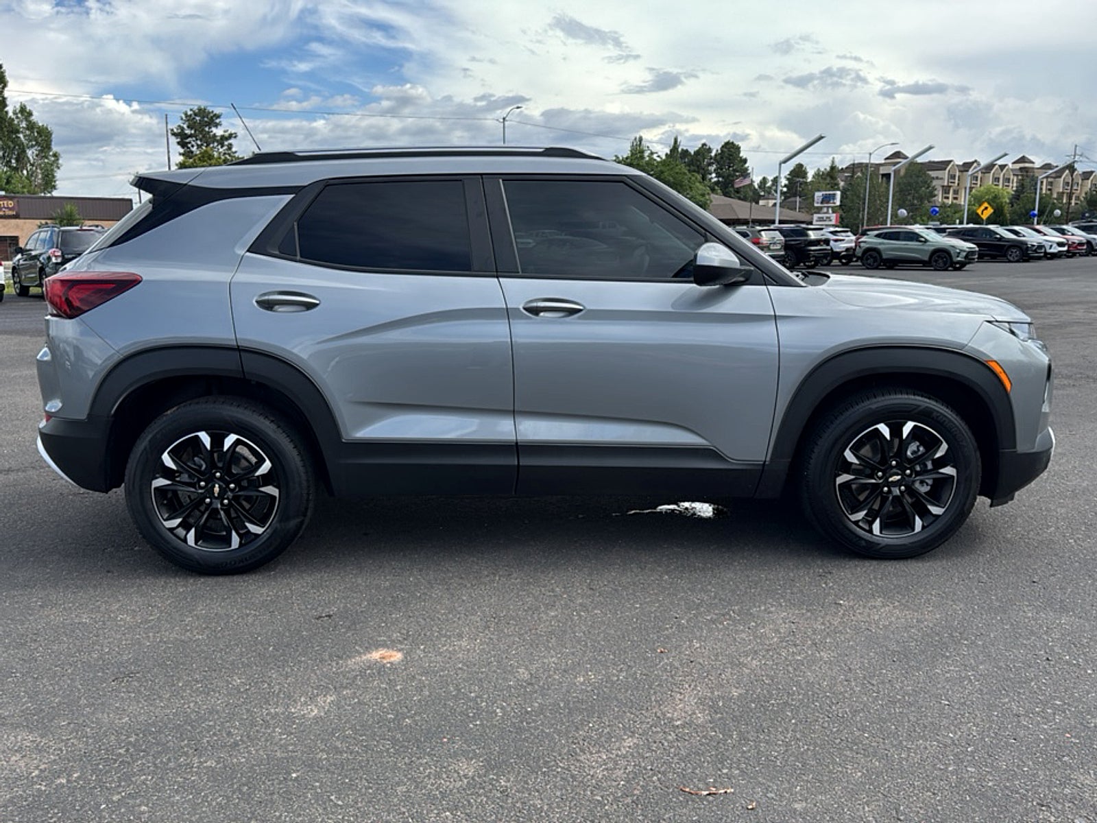 2023 Chevrolet Trailblazer Base