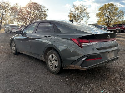 2026 Hyundai Elantra Base