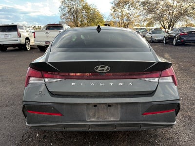 2026 Hyundai Elantra Base