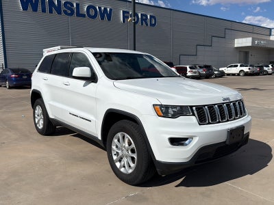 2022 Jeep Grand Cherokee Laredo 4x4