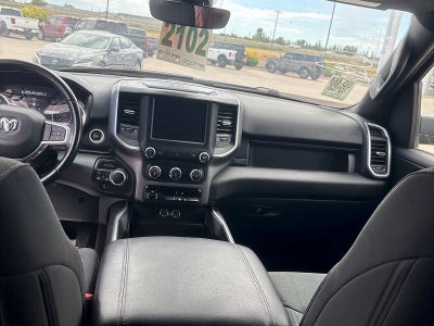 2022 RAM 1500 Big Horn Crew Cab 4x4 5'7" Box