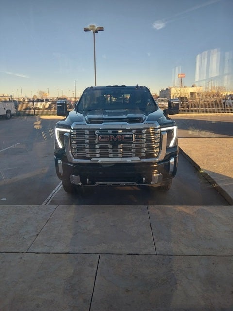 2025 GMC Sierra 3500HD Denali