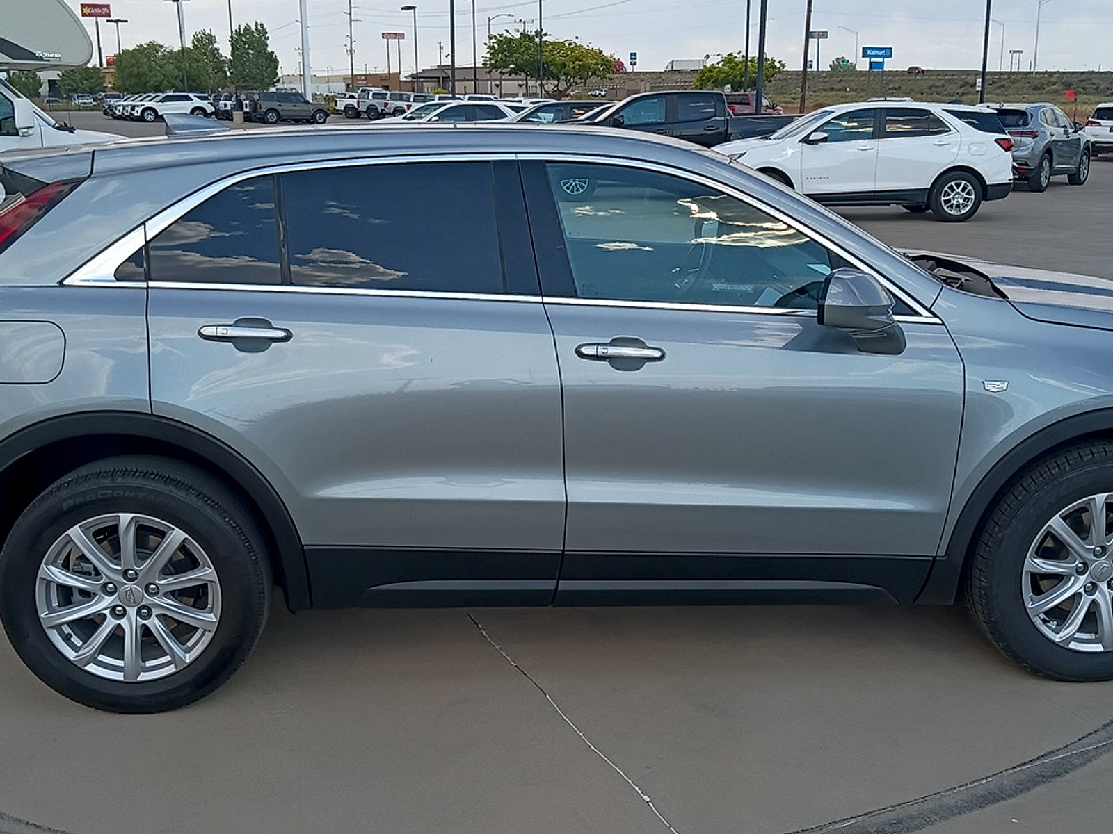 2023 Cadillac XT4 Luxury