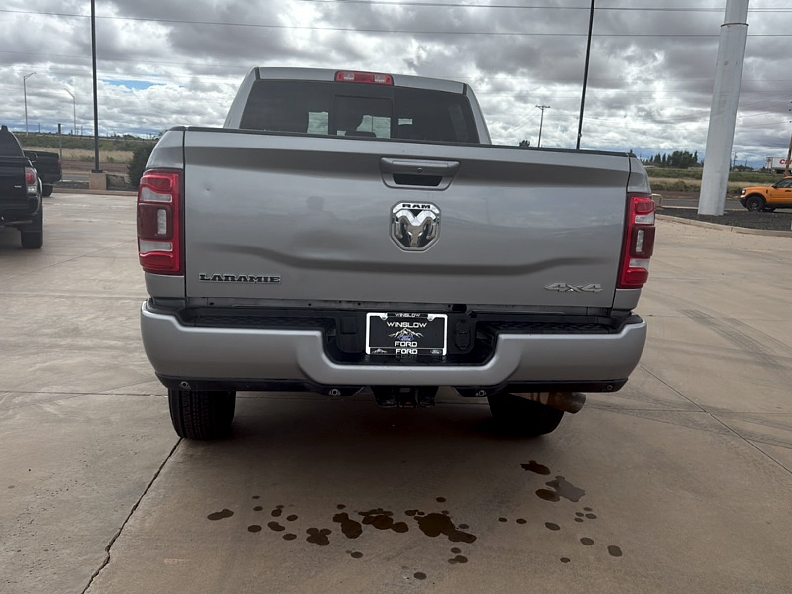 2024 RAM 2500 Laramie Crew Cab 4x4 6'4" Box