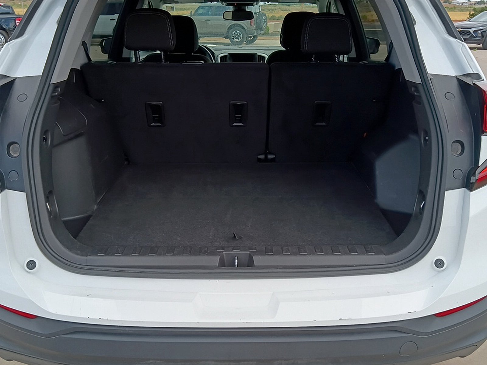 2024 GMC Terrain FWD SLE