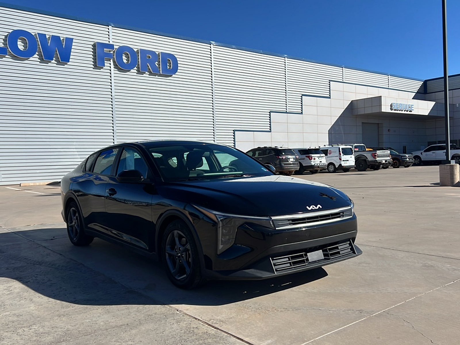 2025 Kia K4 LXS