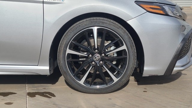 2021 Toyota Camry Hybrid XSE