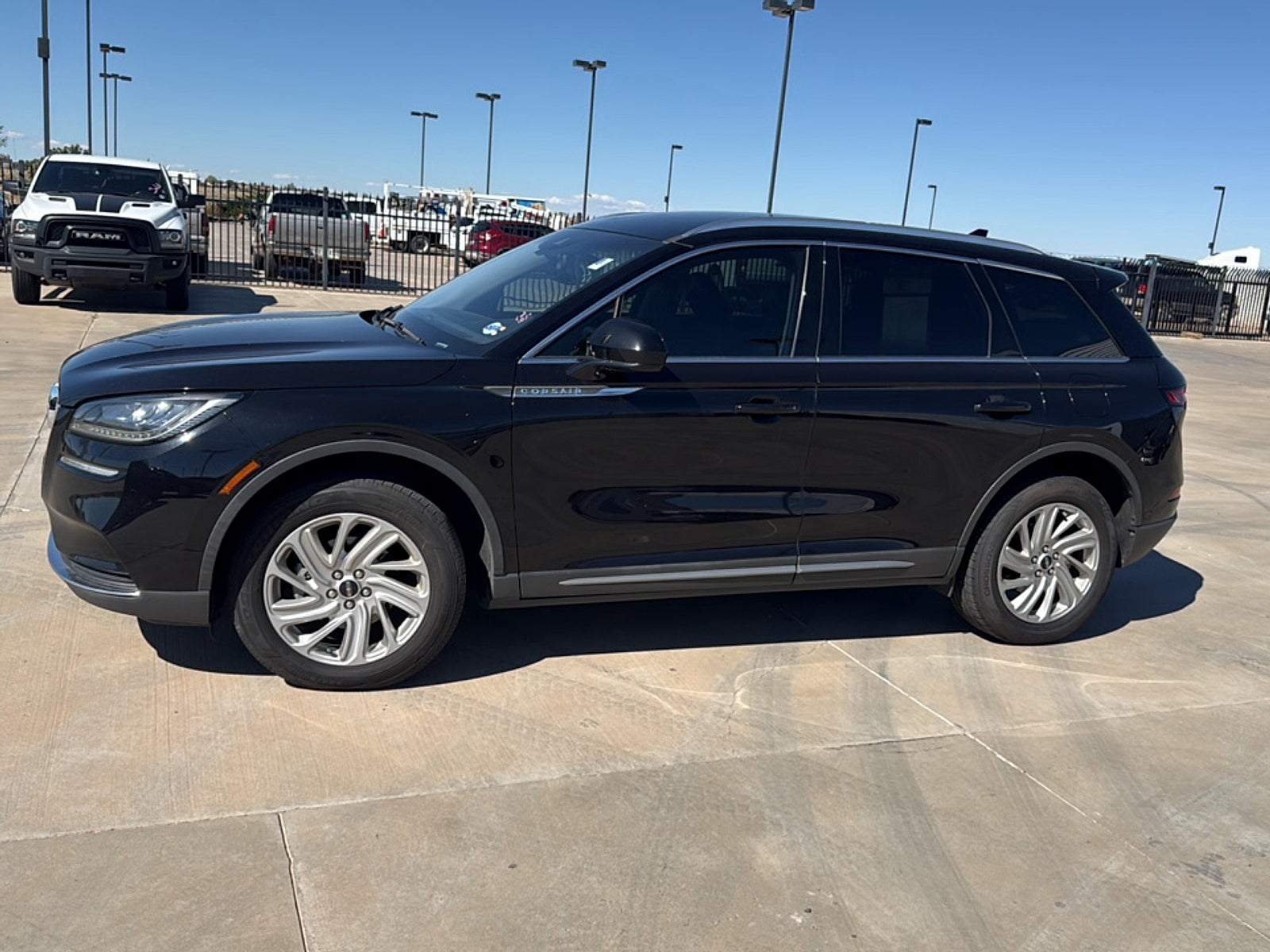 2022 Lincoln Corsair Standard